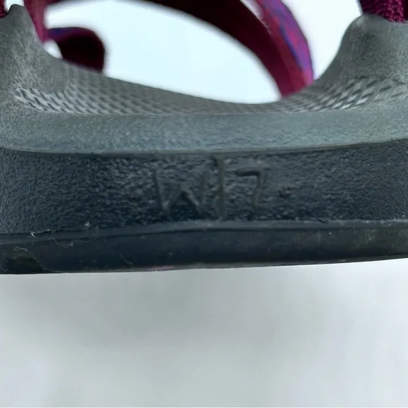 Chaco Z/2 Sandals. Size 7 - Picture 6 of 10